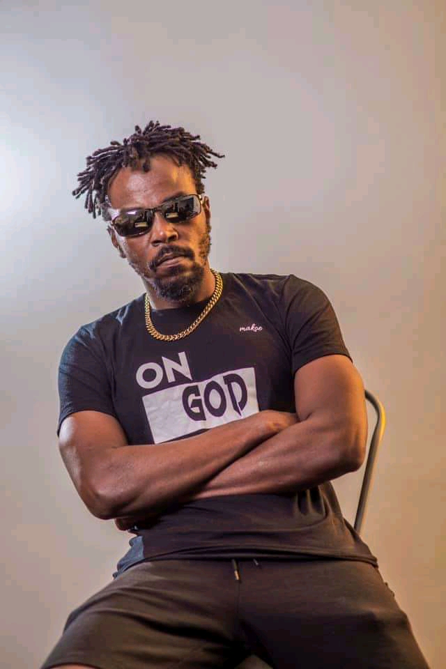 “Apart From Stonebwoy, Most Of The Artists Show Fake Love” ~ Kwaw Kesi