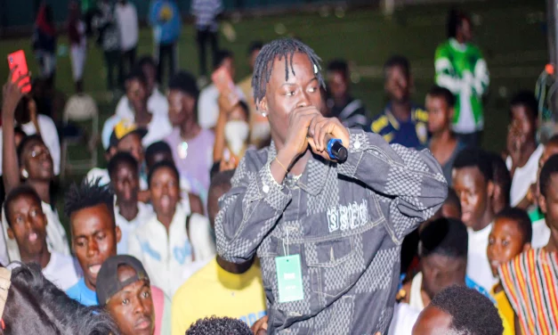 Video: Ras Tee Single-Handedly Sold Out 10,000-Capacity Walewale Sports Stadium.