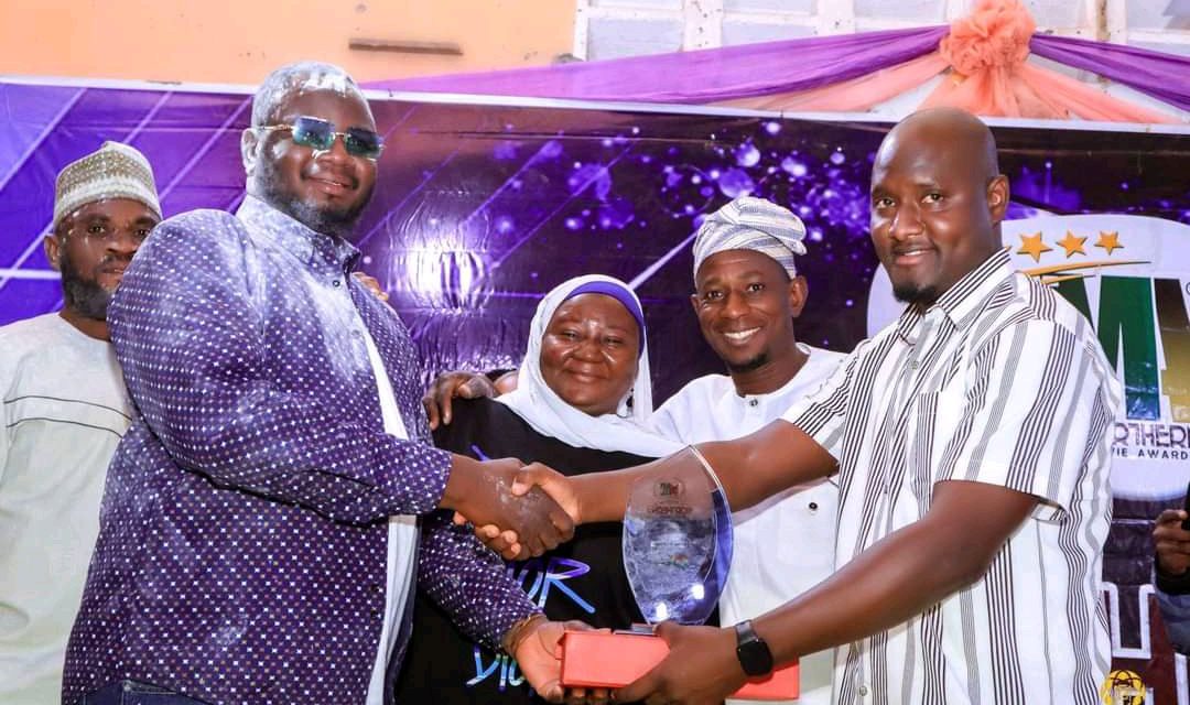 Ibu Gh Wins Overall Most Popular Actor Of The Year At The Nodrafilm Movie Awards ’22.