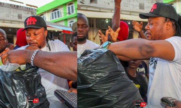 Timaya GH Feeds Thousands Of Less Privilege Muslims On The Streets Of Tamale.