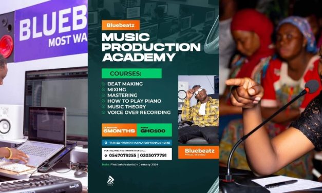 Video: BlueBeat Kick Starts Lectures With First Batch Students Of His Music Production Academy.